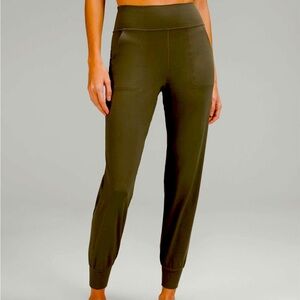 Lululemon high rise align jogger, olive size 4